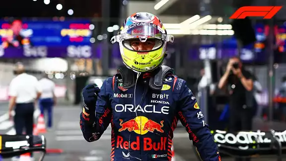 Pérez lleva 35 podios y seis victorias