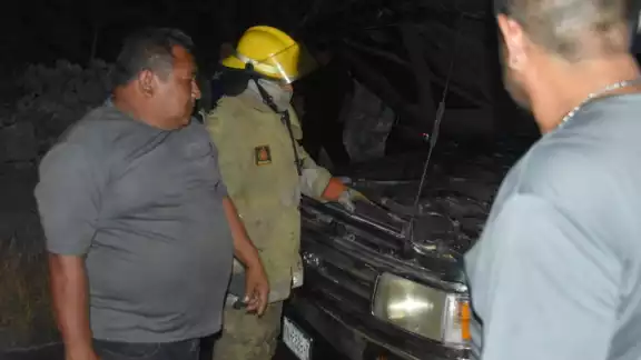 Bomberos de la SSP llegaron para sofocar el incendio Bomberos de la SSP llegaron para sofocar el incendio