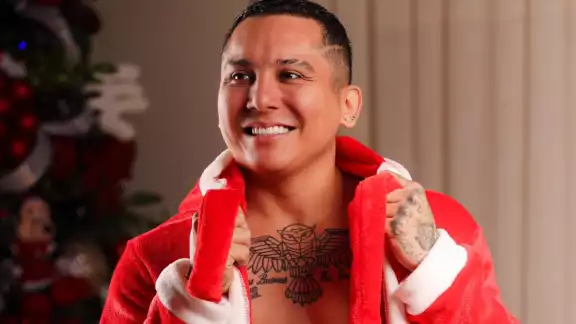 Muchos señalaron que mejor se dedicará a cantar y no hacer el ridículo