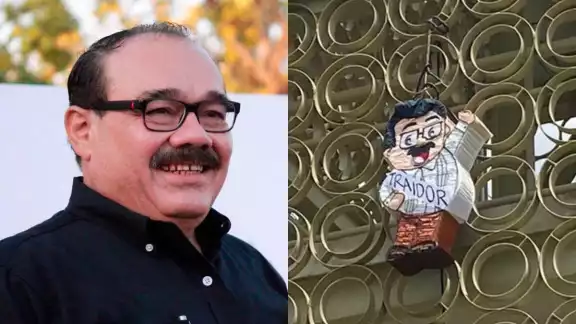 Una piñata fue colgada en el Periférico de Mérida en contra de Jorge Carlos Ramírez Marín Una piñata fue colgada en el Periférico de Mérida en contra de Jorge Carlos Ramírez Marín