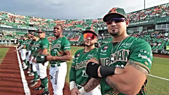 Los Leones de Yucatán se verán las caras nuevamente ante los Diablos Rojos en punto de las 18:00 horas. Foto: Twitter @leonesdeyucatan Los Leones de Yucatán se verán las caras nuevamente ante los Diablos Rojos en punto de las 18:00 horas. Foto: Twitter @leonesdeyucatan