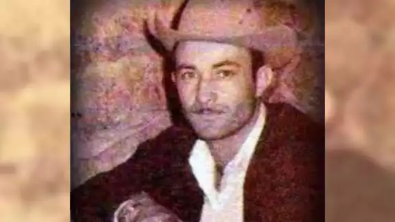 Su nombre completo era Lamberto Quintero Payán Su nombre completo era Lamberto Quintero Payán