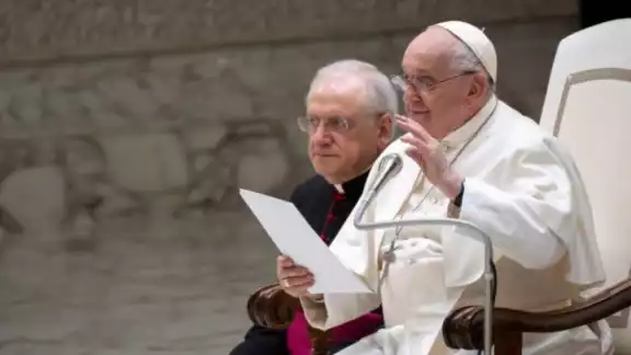 El Papa Francisco acudió a un hospital de Roma para pruebas diagnosticas por gripe El Papa Francisco acudió a un hospital de Roma para pruebas diagnosticas por gripe