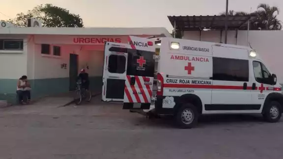 Personal de emergencias acudió al rescate del hombre en Quintana Roo Personal de emergencias acudió al rescate del hombre en Quintana Roo