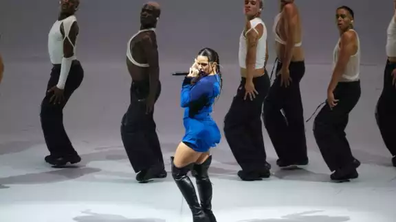 ¿Quién es Rosalía, la cantante que se presentará en el Zócalo?