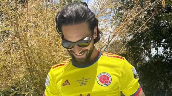Maluma es fiel aficionado del futbol Maluma es fiel aficionado del futbol