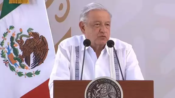 AMLO estuvo acompañado del gobernador Mauricio Vila Dosal