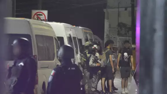 De acuerdo con el Instituto Nacional de Migración, el municipio que tiene mayor movilidad es Benito Juárez, pues con Cancún como cabecera, hay mil 511 reportados De acuerdo con el Instituto Nacional de Migración, el municipio que tiene mayor movilidad es Benito Juárez, pues con Cancún como cabecera, hay mil 511 reportados