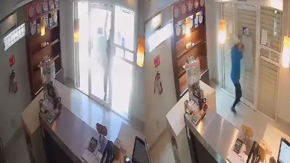El ladrón intentó escapar, pero fue detenido