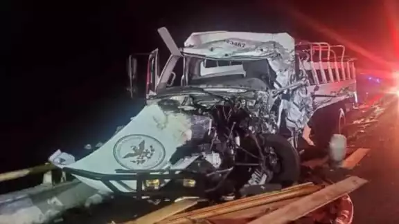 Un elemento de la Guardia Nacional perdió la vida en un accidente en la carretera Oaxaca - México Un elemento de la Guardia Nacional perdió la vida en un accidente en la carretera Oaxaca - México