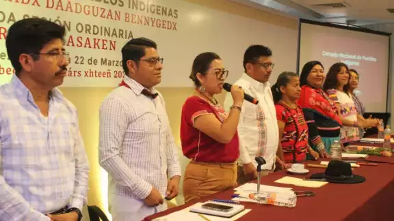 El presidente de Guelatao de Juárez recordó que el derecho a la libre determinación de los pueblos indígenas es fundamental para establecer una relación respetuosa entre instituciones y comunidades El presidente de Guelatao de Juárez recordó que el derecho a la libre determinación de los pueblos indígenas es fundamental para establecer una relación respetuosa entre instituciones y comunidades
