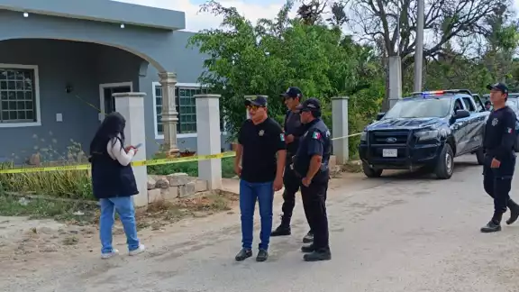 Al sitio también llegó personal de la Policía Estatal de Investigación para indagar los hechos Al sitio también llegó personal de la Policía Estatal de Investigación para indagar los hechos