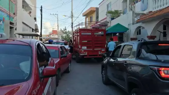 Solicitan que opere con regulación similar a los taxis Solicitan que opere con regulación similar a los taxis