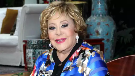 
Luego de que Silvia Pinal fuera hospitalizada por complicaciones cardiacas y por su contagio de COVID-19, este fin de semana comenzaron a retirarle la respiración artificial