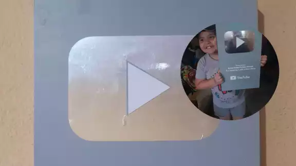 Werevertumorro y Franco Escamilla se suscribieron a su canal Werevertumorro y Franco Escamilla se suscribieron a su canal