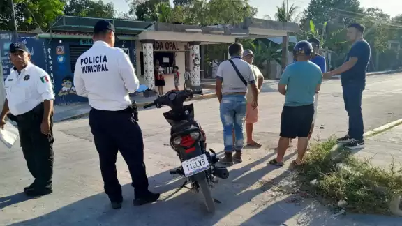 En el primer accidente el motociclista resultó con lesiones leves en la cara y ambos pies En el primer accidente el motociclista resultó con lesiones leves en la cara y ambos pies