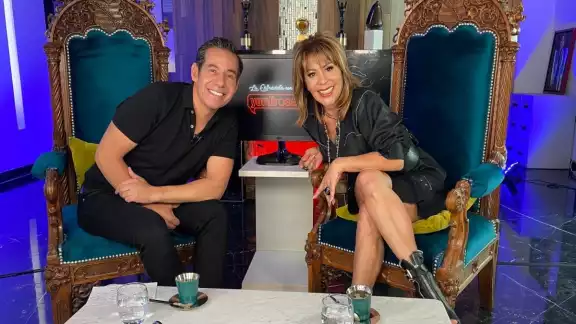 La rockera destacó, durante la charla, que Doña Silvia siempre ha sido muy cariñosa con ella. Foto: Especial La rockera destacó, durante la charla, que Doña Silvia siempre ha sido muy cariñosa con ella. Foto: Especial