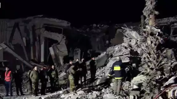 La madrugada de este martes Irán lanzó un ataque con misiles contra objetivos del Estado Islámico y del gobierno de Israel en Irak y Siria La madrugada de este martes Irán lanzó un ataque con misiles contra objetivos del Estado Islámico y del gobierno de Israel en Irak y Siria