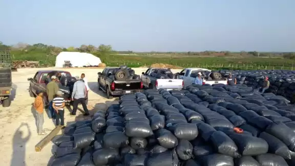 Los ganaderos y agricultores subsisten del apoyo que les da el Gobierno Federal y no el del Estado