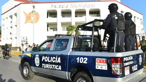 Los anteriores encargados renunciaron por motivos personales; pero señalan la dificultad de operar con recursos limitados Los anteriores encargados renunciaron por motivos personales; pero señalan la dificultad de operar con recursos limitados