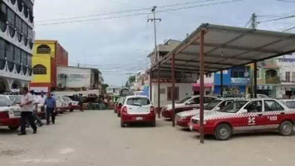 Los pobladores indican que los transportistas no consideran rentable la ruta a Candelaria, y por lo mismo la marginan Los pobladores indican que los transportistas no consideran rentable la ruta a Candelaria, y por lo mismo la marginan