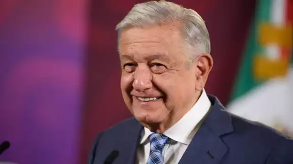 Andrés Manuel López Obrador encabeza este miércoles 8 de noviembre, la conferencia mañanera desde Palacio Nacional