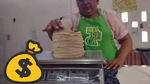 Al valor de la harina hay que sumarle el costo de traslado hasta la ciudad, que es de 800 pesos por tonelada, además de los otros gastos de producción