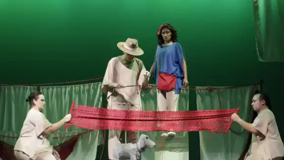 Afirmó, que muchos de los que no logran graduarse es porque encuentran una oportunidad laboral Afirmó, que muchos de los que no logran graduarse es porque encuentran una oportunidad laboral