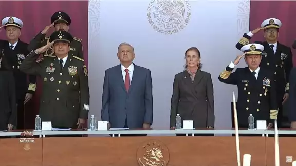 AMLO encabeza homenaje por la Gesta Heroica de los Niños Héroes de Chapultepec