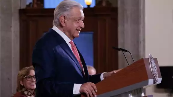 Este martes Andrés Manuel López Obrador condenó la operación en la Embajada de México en Ecuador, calificándola de "autoritaria y vil" Este martes Andrés Manuel López Obrador condenó la operación en la Embajada de México en Ecuador, calificándola de "autoritaria y vil"