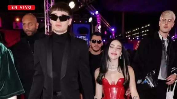 Los artistas como Peso Pluma y Nicki Nicole ya recorren la alfombra roja del Latin Grammy 2023 Los artistas como Peso Pluma y Nicki Nicole ya recorren la alfombra roja del Latin Grammy 2023