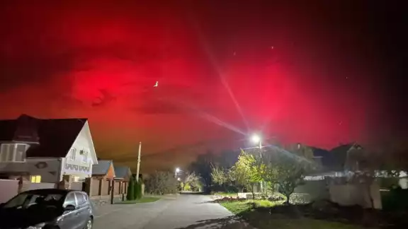 La aurora boreal es una reacción de una tormenta geomagnética
