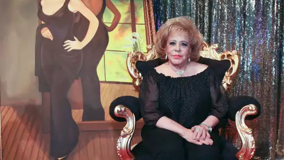 La matriarca de las Pinal está de fiesta al cumplir años. Foto: Especial
