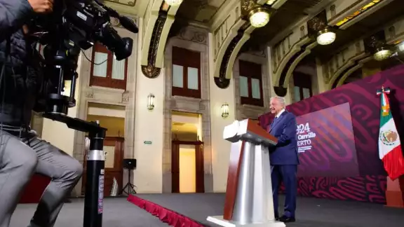 El Pfresidente Andrés Manuel López Obrador señaló sobre una nueva sección titulada “Quién es quién en los bots” El Pfresidente Andrés Manuel López Obrador señaló sobre una nueva sección titulada “Quién es quién en los bots”