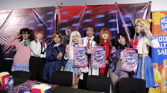 Es una famosa convención de anime, videojuegos y entretenimiento Es una famosa convención de anime, videojuegos y entretenimiento