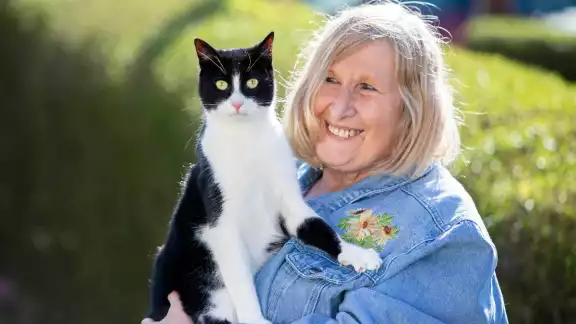 El hermoso gato que solo le falta hablar. Foto: Especial El hermoso gato que solo le falta hablar. Foto: Especial
