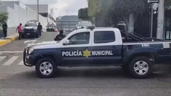 Tenían en posesión más de 200 dosis de droga Tenían en posesión más de 200 dosis de droga