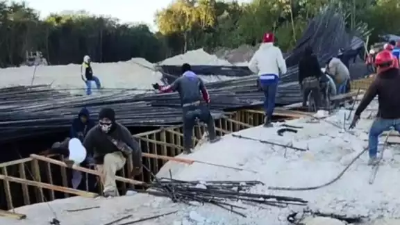 Los dos fueron rescatados; uno de ellos llevado al Centro Comunitario de Bacalar Los dos fueron rescatados; uno de ellos llevado al Centro Comunitario de Bacalar