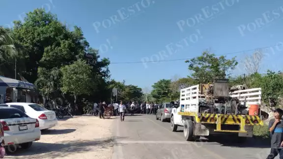 Fue liberada la vía, luego de la firma de un convenio entre autoridades del estado Fue liberada la vía, luego de la firma de un convenio entre autoridades del estado