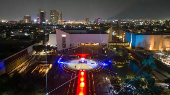 El altar monumental estará en exhibición hasta el 5 de noviembre