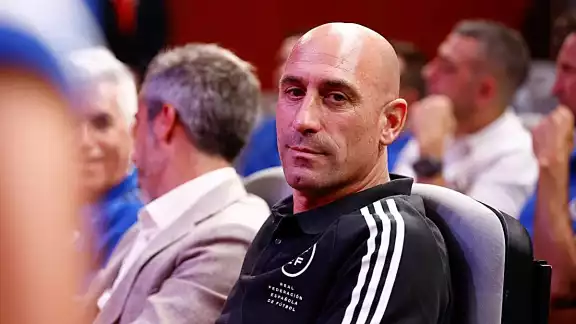 "No había connotación sexual de ningún tipo, sólo fue un momento de felicidad", dijo Rubiales "No había connotación sexual de ningún tipo, sólo fue un momento de felicidad", dijo Rubiales