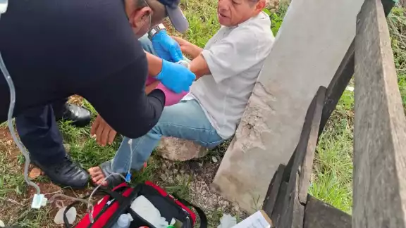 El incidente no pasó a mayores gracias a la labor de los paramédicos. El incidente no pasó a mayores gracias a la labor de los paramédicos.