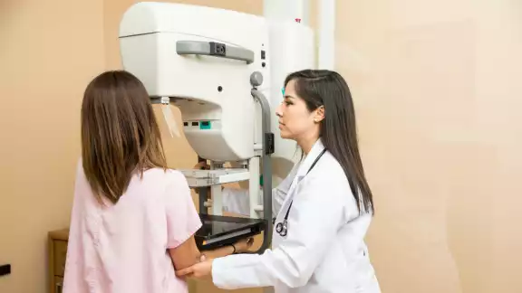 Expertas sugieren mastografía contrastada para detectar cáncer de mama