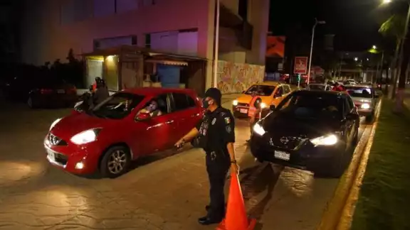 El documento debe resaltar la dirección exacta y los horarios; sólo se otorgará licencia para las vialidades secundarias.