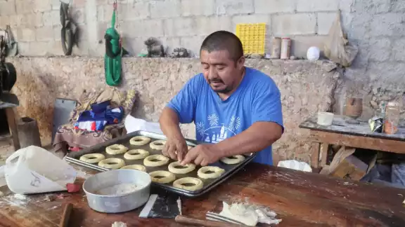 Actualmente, algunas panificadoras ofertan el pan dulce a tres pesos y la barra o pan francés en 2.50