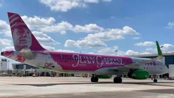El avión de Juan Gabriel sólo estuvo durante un par de horas en el aeropuerto de Mérida