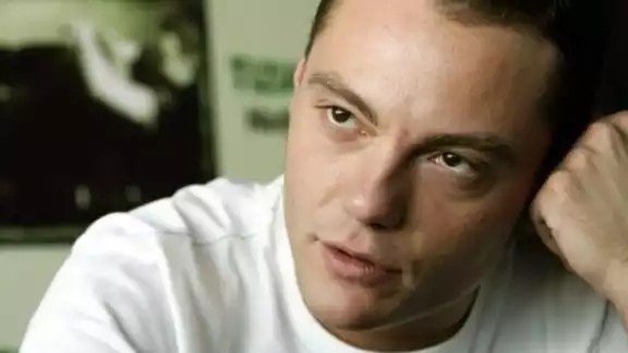 Los fans no perdonan y menos a Tiziano Ferro, quien se ha disculpado infinidad de veces. Foto: Especial Los fans no perdonan y menos a Tiziano Ferro, quien se ha disculpado infinidad de veces. Foto: Especial