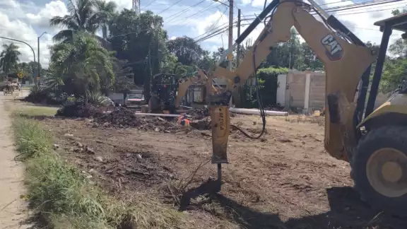 Los trabajos que realiza afectan a media docena de colonias.