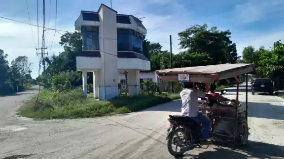 Cuando se construyeron los módulos policiacos se utilizaron dos días y luego quedaron en el olvido Cuando se construyeron los módulos policiacos se utilizaron dos días y luego quedaron en el olvido