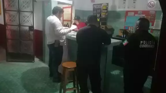 El inspector fiscal del Ayuntamiento, Erik Armín Méndez Gómez, al revisar la documentación, determinó que no estaba en regla